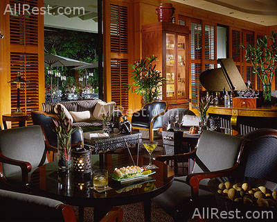 Four Seasons Hotel Singapore 19